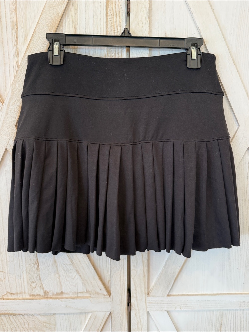 Kyodan Black Pleated Mini Skort